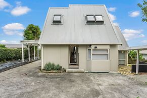 A Home away from Home - Netflix -Parking