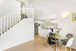 A Home away from Home - Netflix -Parking