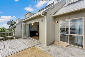 A Home away from Home - Netflix -Parking