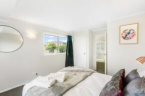 A Home away from Home - Netflix -Parking