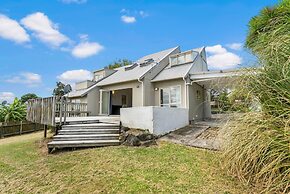 A Home away from Home - Netflix -Parking