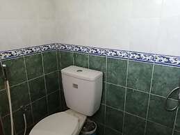 SPOT ON 92458 Azeela Kost Syariah