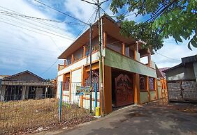 SPOT ON 92458 Azeela Kost Syariah