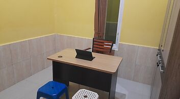 SPOT ON 92458 Azeela Kost Syariah