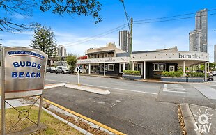 Surfers Villa - Q Stay