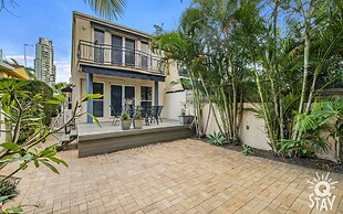 Surfers Villa - Q Stay