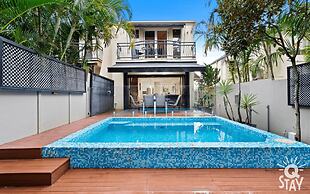 Surfers Villa - Q Stay