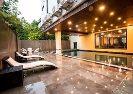 Lalit International - A Boutique Hotel