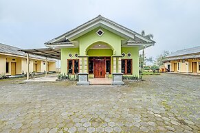 OYO 92406 Hotel Renata 1