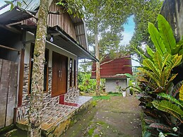 SPOT ON 92462 Awenk Homestay Near SD Gunung Wakul