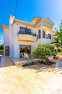 Villa Dora in Argaka