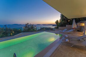 Villa Sunrise in Nisaki