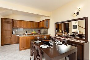 Villa Sunrise in Nisaki