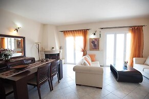 Villa Sunrise in Nisaki