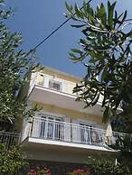 Villa Sunrise in Nisaki