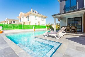 Exclusive Paradise Collection