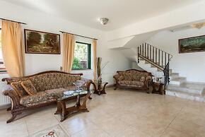 Androula Villas Collection