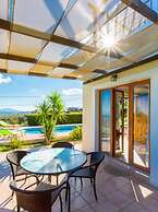 Maroulas Villas Collection