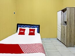 OYO 91845 V_ar House Near Pantai Tanjung Bias