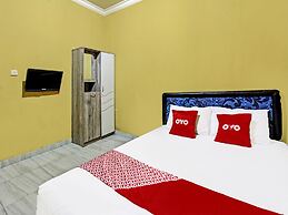 OYO 91845 V_ar House Near Pantai Tanjung Bias