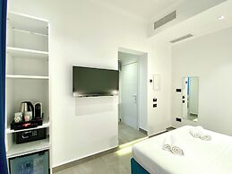 THE ONE - SUN 'n SEA ROOMS