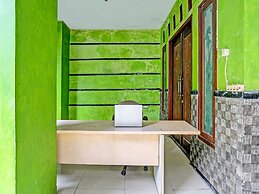 OYO 92086 Fun Guesthouse Syariah