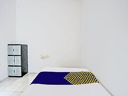 OYO 92086 Fun Guesthouse Syariah