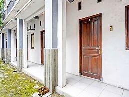OYO 92086 Fun Guesthouse Syariah