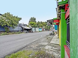 OYO 92086 Fun Guesthouse Syariah