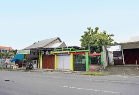 OYO 92086 Fun Guesthouse Syariah