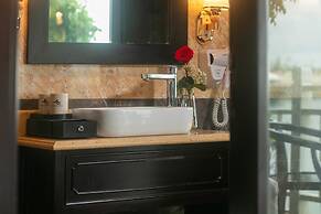 Arcady Boutique Cruise