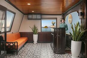 Arcady Boutique Cruise