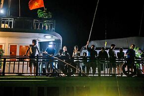 Arcady Boutique Cruise