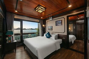 Arcady Boutique Cruise