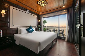 Arcady Boutique Cruise