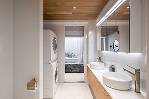 Scandinavian Townhouse with sauna