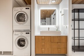 Scandinavian Townhouse with sauna