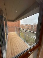 Peaceful 1BD Flat With Balcony - Bethnal Green