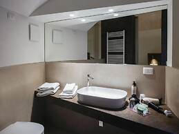 Euvodia Luxury Rooms