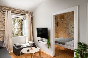 The Greystone House by Konnect, Views to the Sea