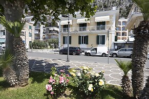 Sinonda Luxury Apartment