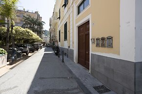 Sinonda Luxury Apartment