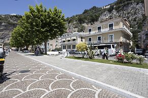 Sinonda Luxury Apartment