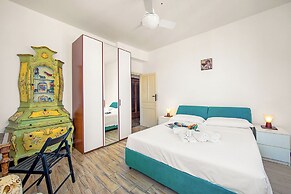 La Vie Enchanting Sea View