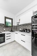 Nama Luxury Villa 250m From the sea Makry Gialos