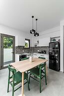 Nama Luxury Villa 250m From the sea Makry Gialos