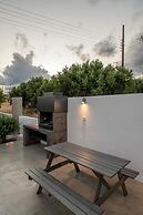 Nama Luxury Villa 250m From the sea Makry Gialos