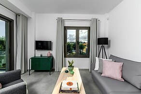 Nama Luxury Villa 250m From the sea Makry Gialos