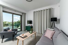 Nama Luxury Villa 250m From the sea Makry Gialos