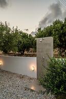 Nama Luxury Villa 250m From the sea Makry Gialos